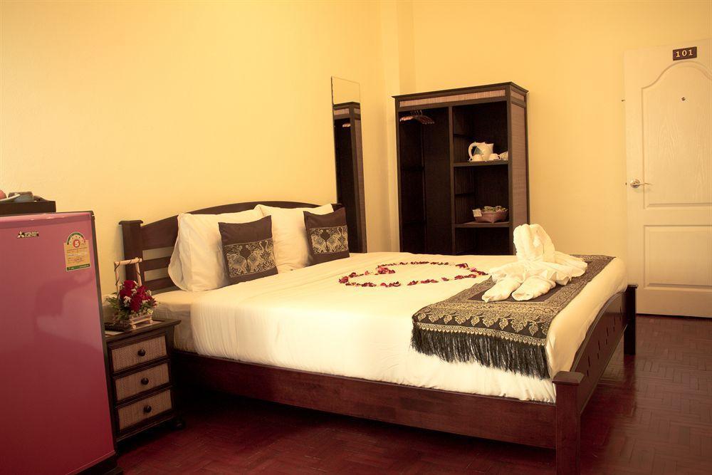 Sasima Bed And Breakfast Chiang Mai Extérieur photo